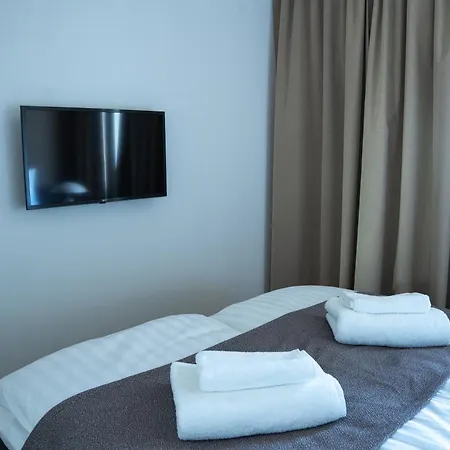 Cozy Downtown With Sauna, Balcony & Parking - Lapnest شقة روفانييمي