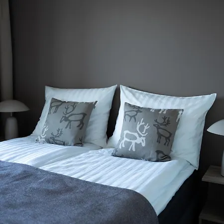 شقة Cozy Downtown With Sauna, Balcony & Parking - Lapnest روفانييمي