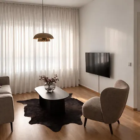 Cozy Downtown With Sauna & Parking - Ailo Apartment Rovaniemi