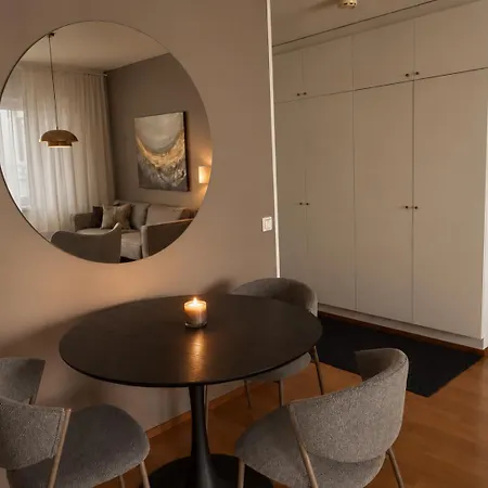 Apartment Cozy Downtown With Sauna & Parking - Ailo