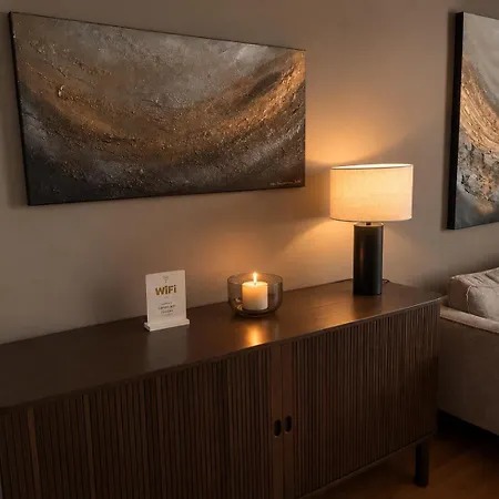 Cozy Downtown With Sauna & Parking - Ailo Apartment *