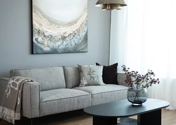 Apartment Cozy Downtown With Sauna, Balcony & Parking - Lapnest *