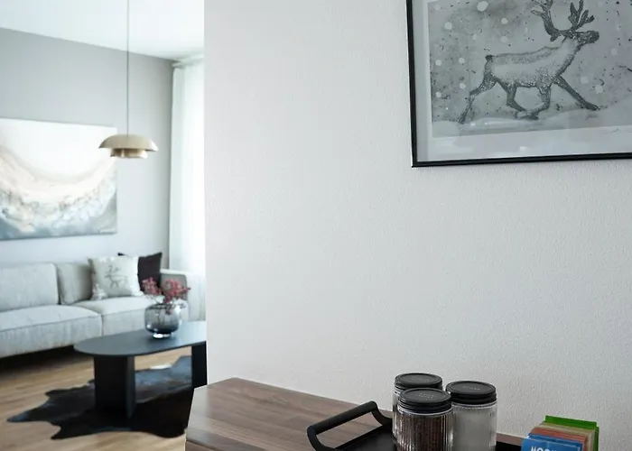 Apartment Cozy Downtown With Sauna, Balcony & Parking - Lapnest *